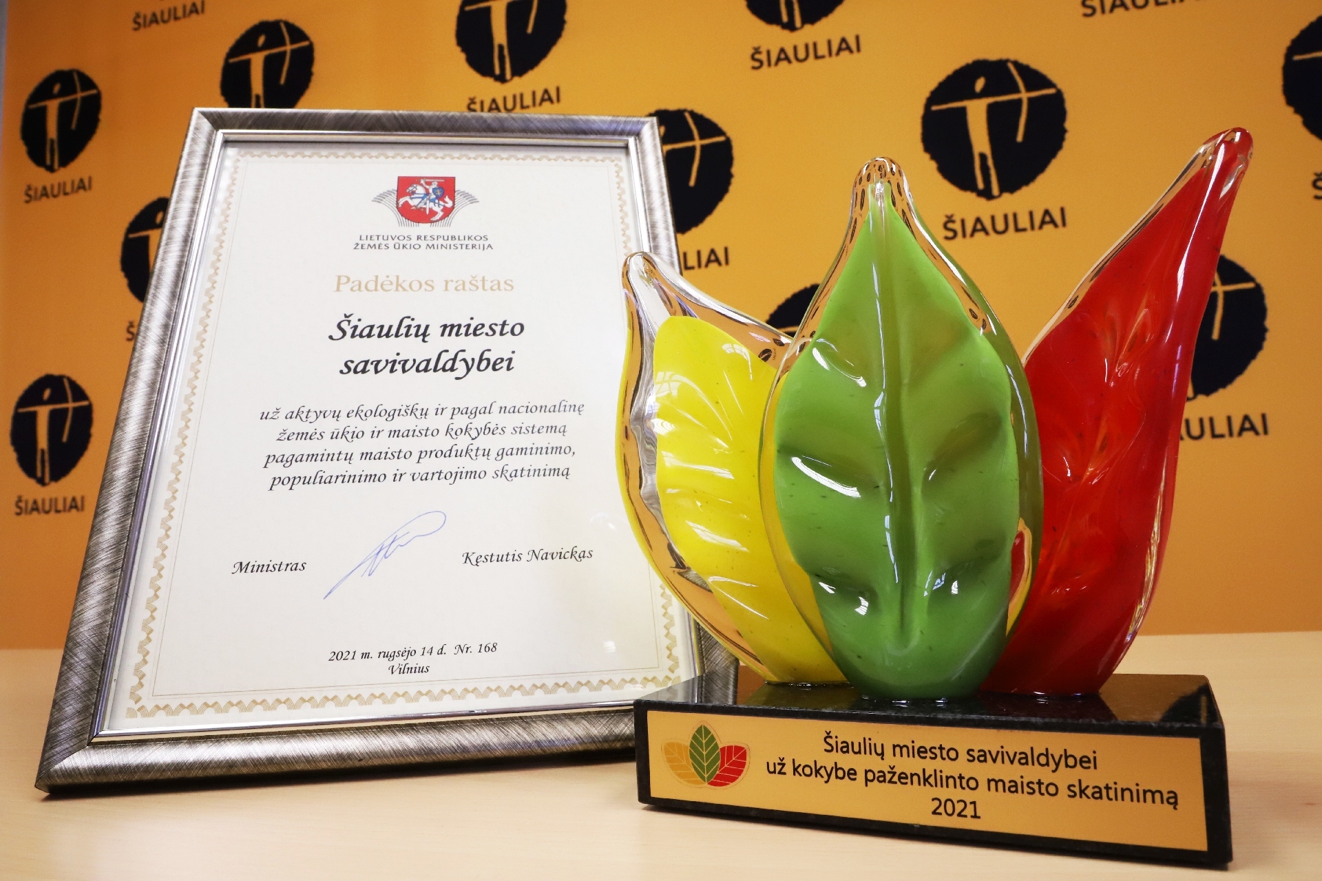 Šiaulių miesto savivaldybė apdovanota už kokybiškiausią maistą ikimokyklinėse įstaigose!