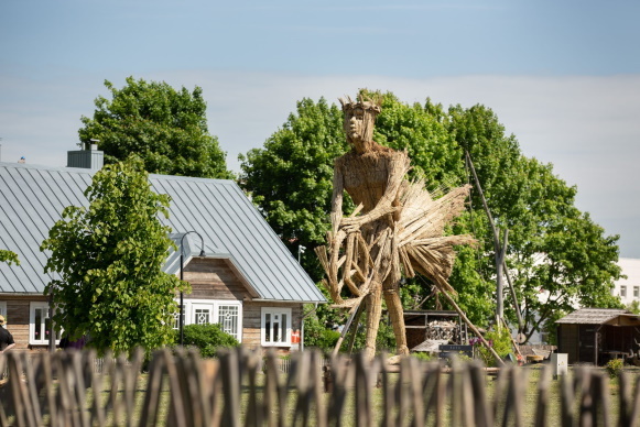 zaliukiu-malunininko-sodyba-fot-e-tamosiunas