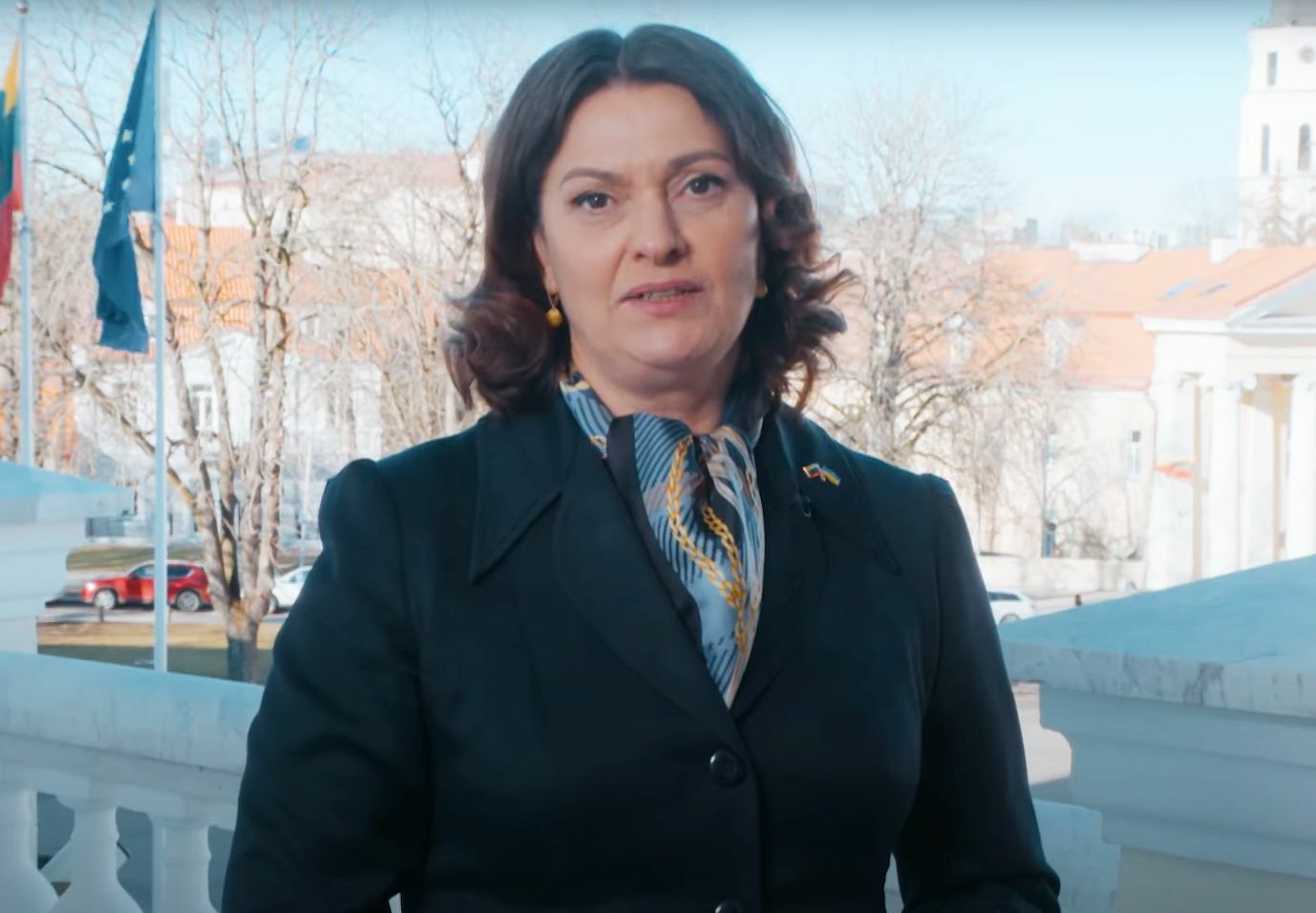 Pirmoji šalies ponia dėkoja už visokeriopą pagalbą ukrainiečiams