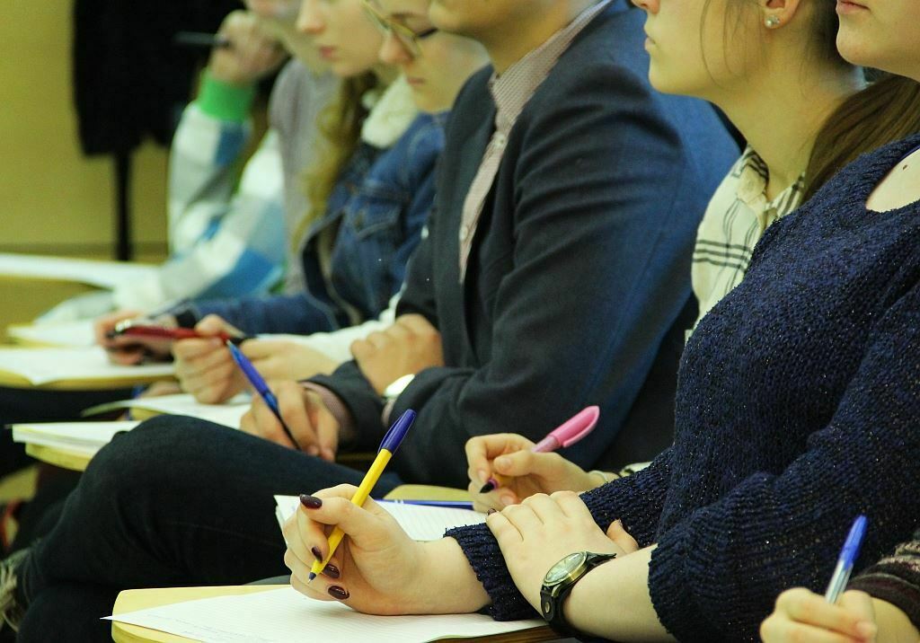 Kviečiame teikti paraiškas 2024 metų jaunimo iniciatyvų projektų finansavimo konkursui