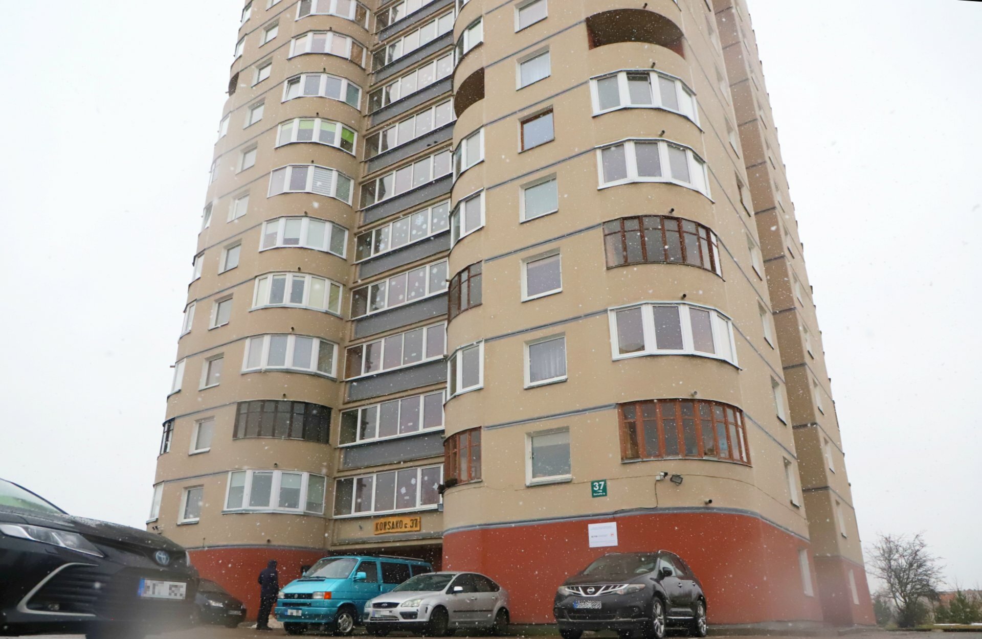 Meras aplankė vieną daugiabutį – tokių mieste nedaug