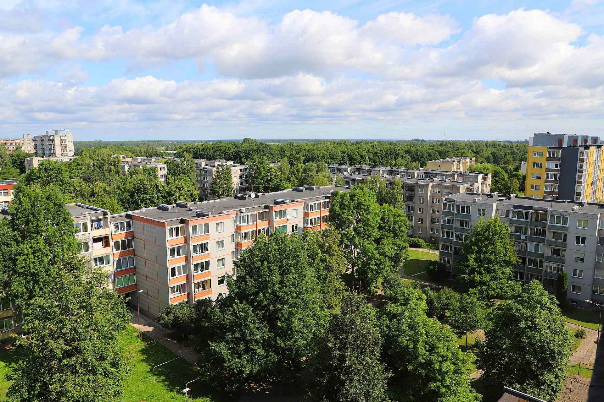 Savivaldybė kviečia kurti patogesnę gyvenamąją aplinką daugiabučių gyventojams