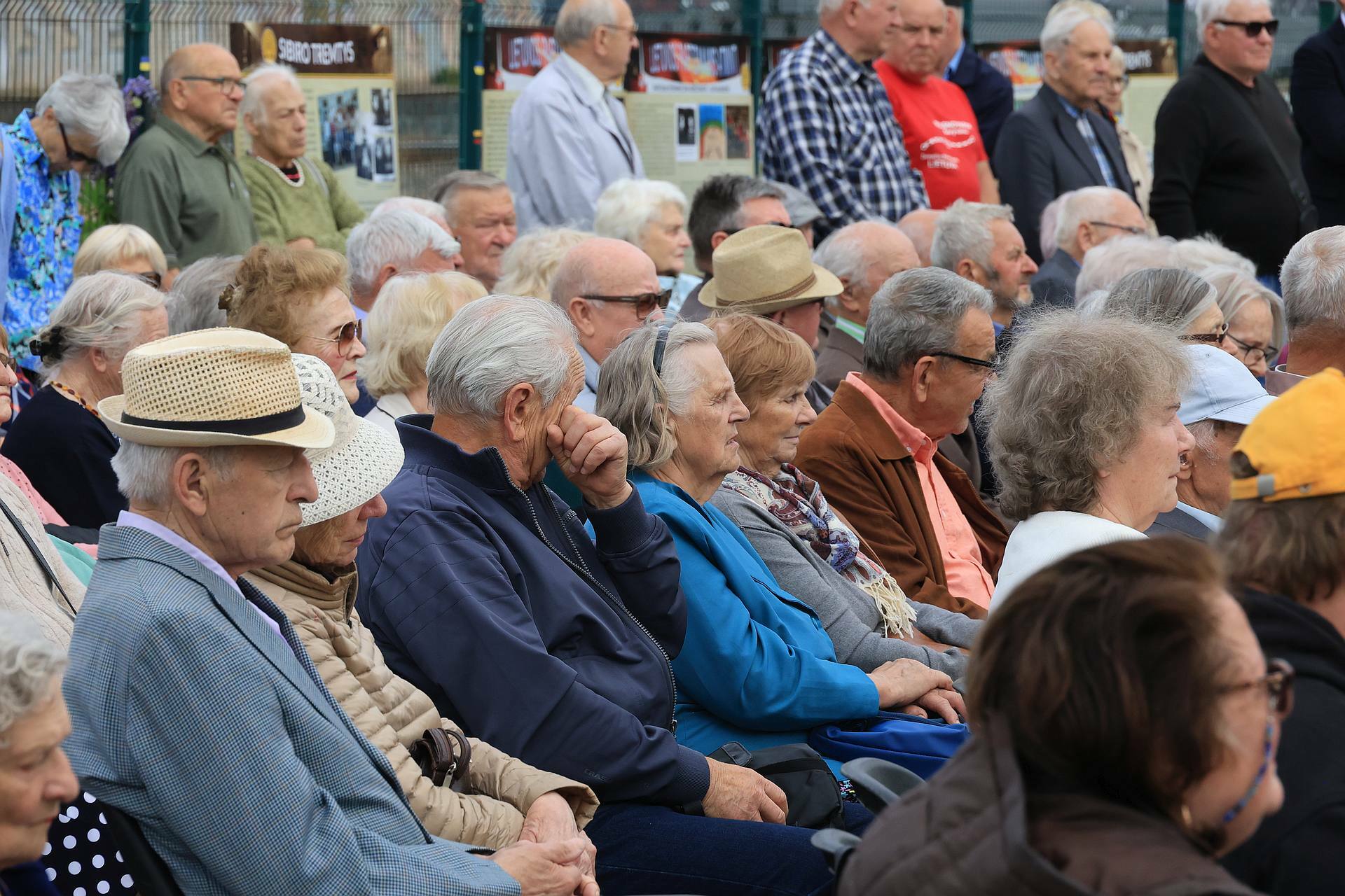 t24-06-14-gedulo-ir-vilties-diena-07