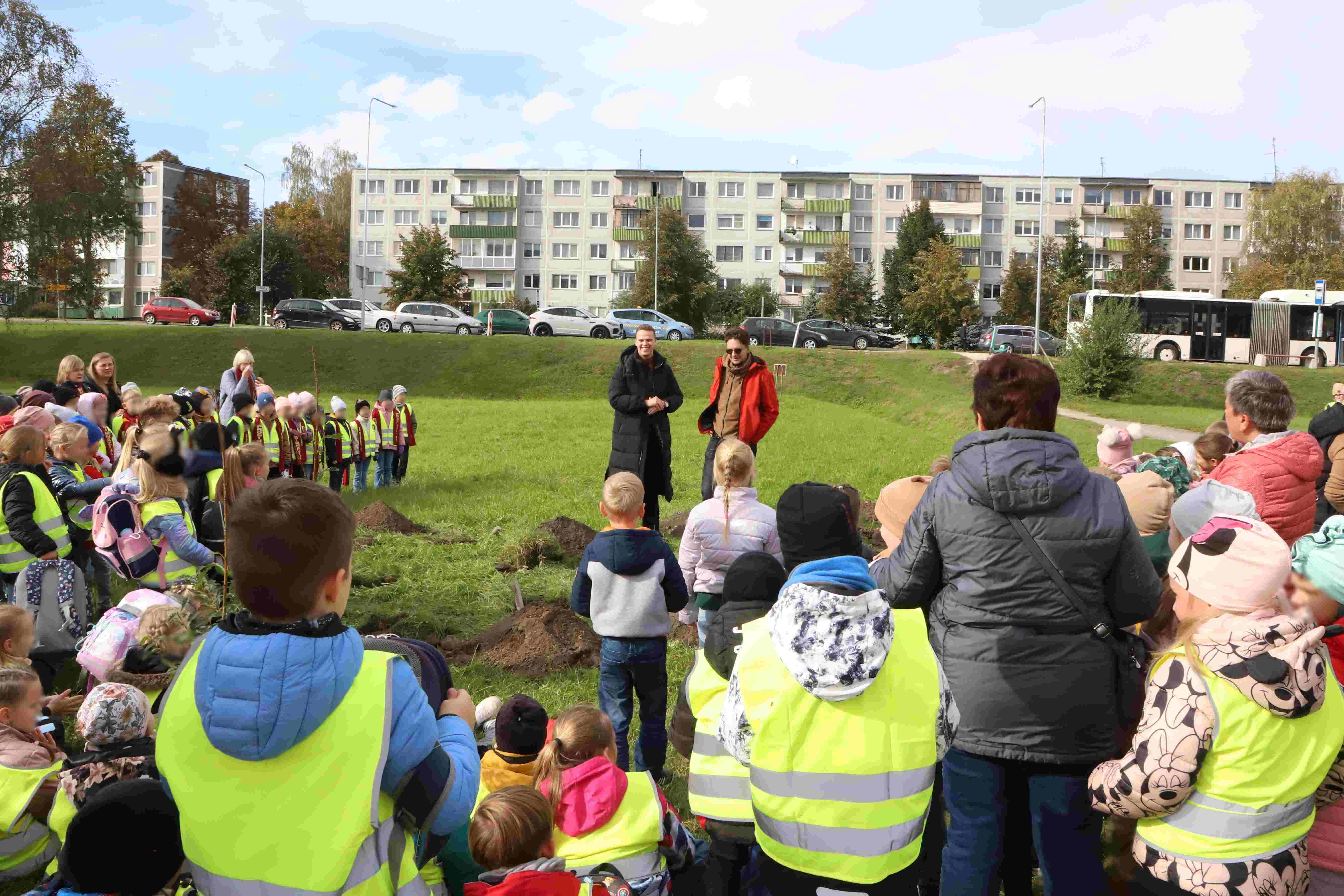 Šiauliuose pradėta nauja tradicija – pirmokų dovana miestui