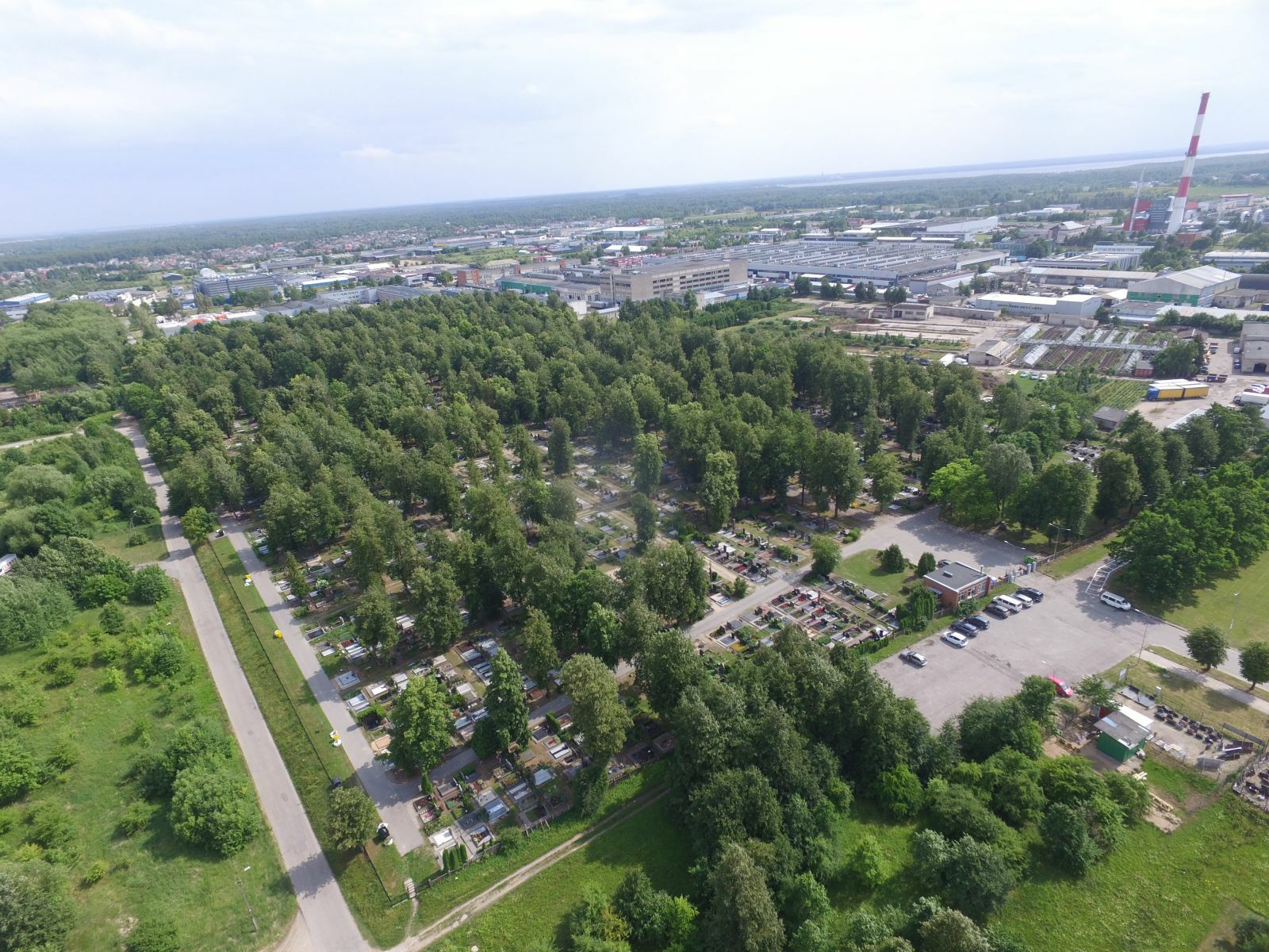 Kviečiame kapinių lankytojus naudotis kapinių skaitmeninimo sistema Cemety