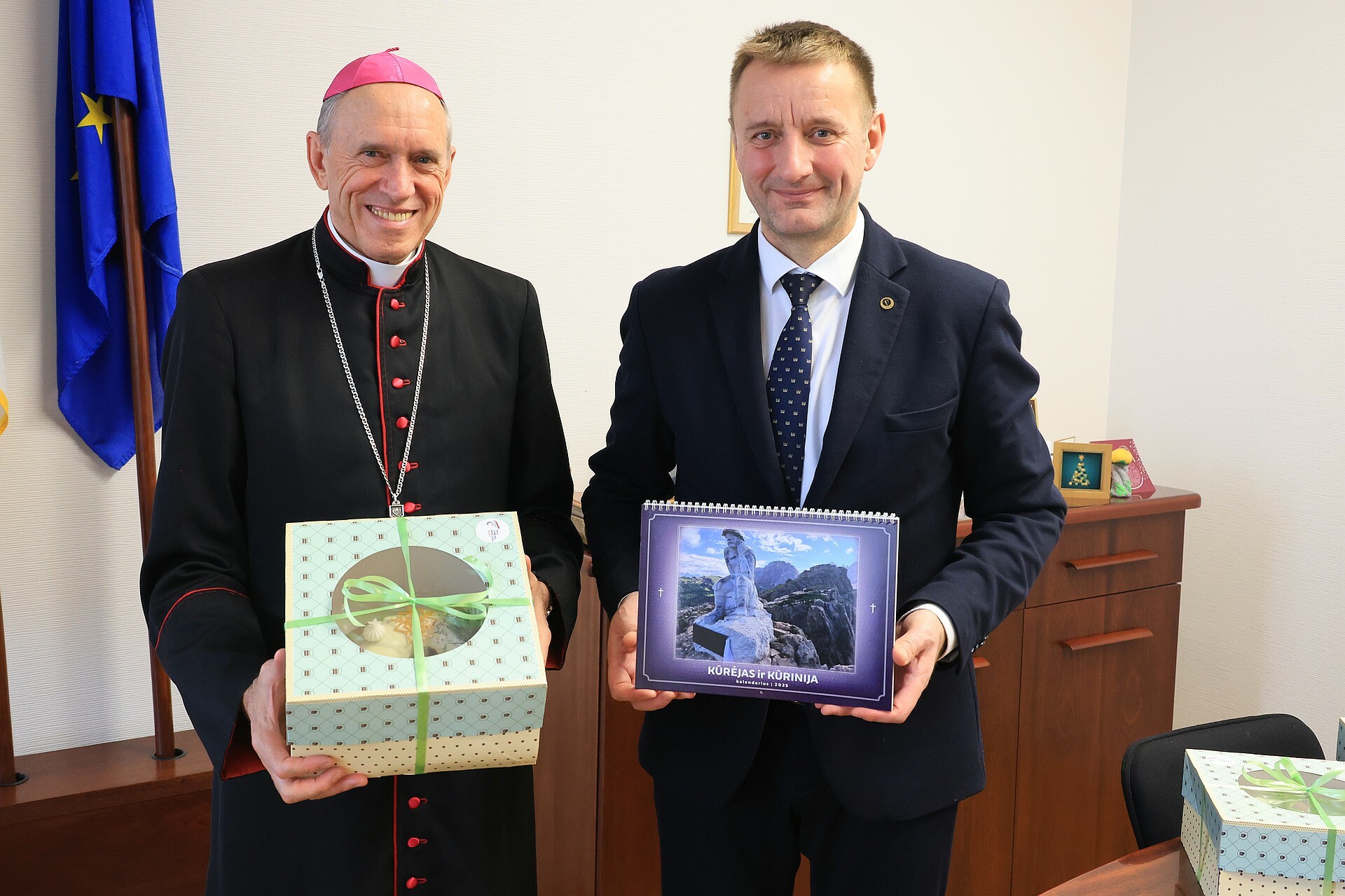 Pasveikintas Šiaulių vyskupas emeritas Eugenijus Bartulis