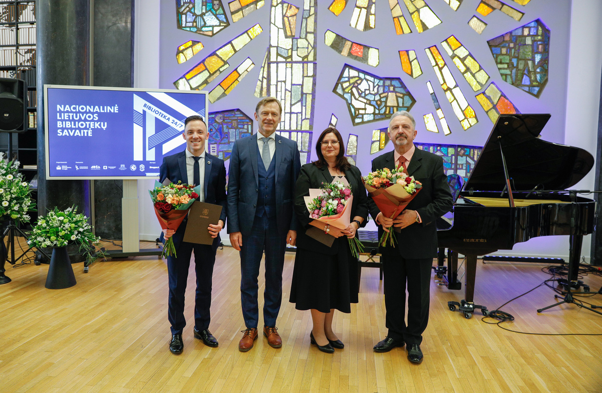 Tarp geriausių 2024 metų bibliotekininkų – du...