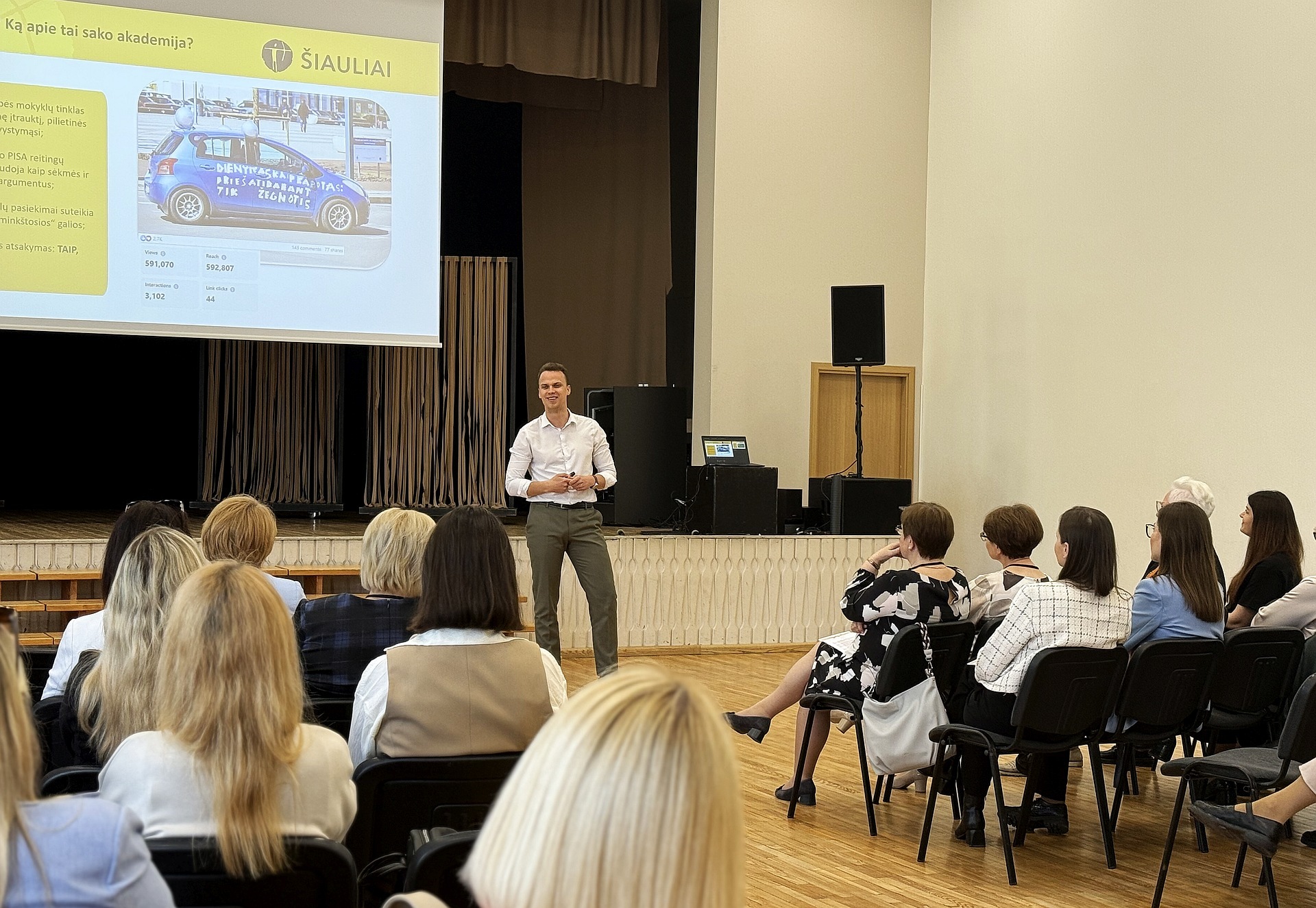 svietimo-konferencija01