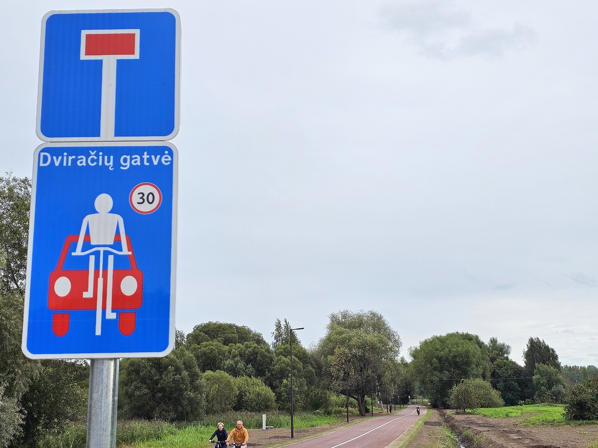 Talkšos pakrantėje atidarytas naujas takas:...
