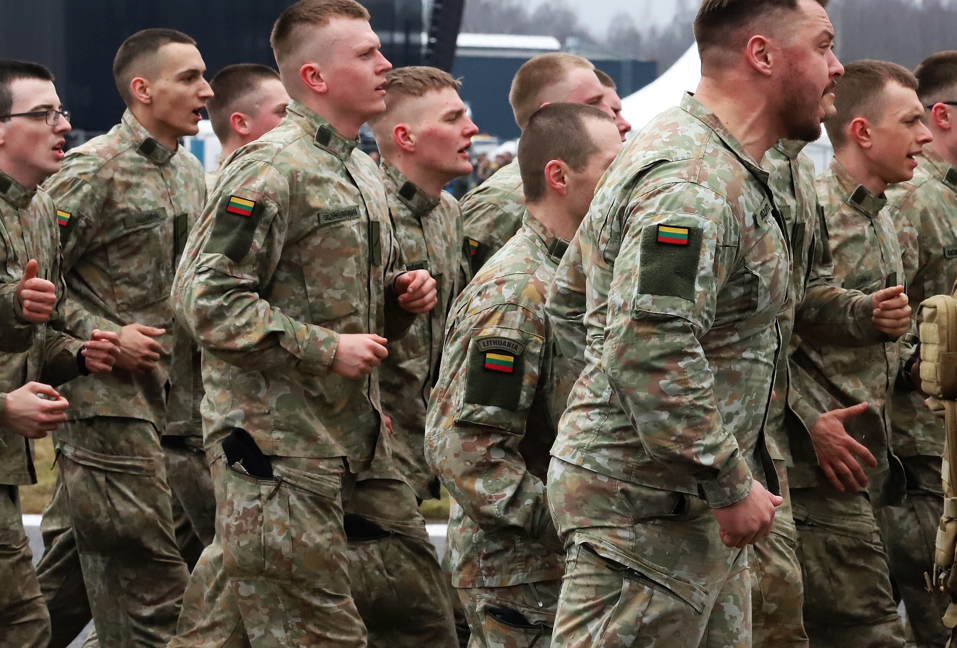 Kariai organizuoja pagarbos ir paramos bėgimą...