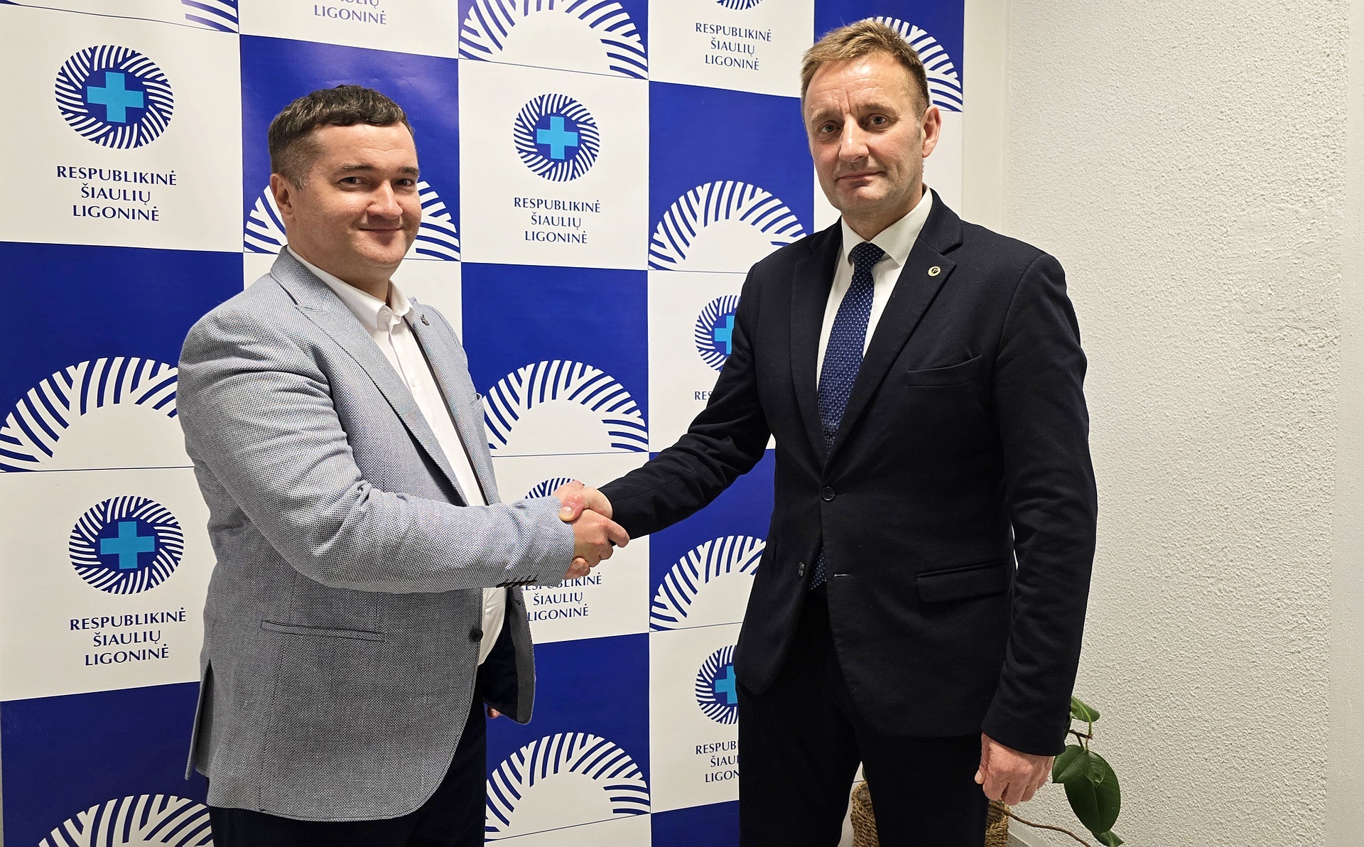 Šiaulių meras pasveikino laikinąjį Šiaulių...