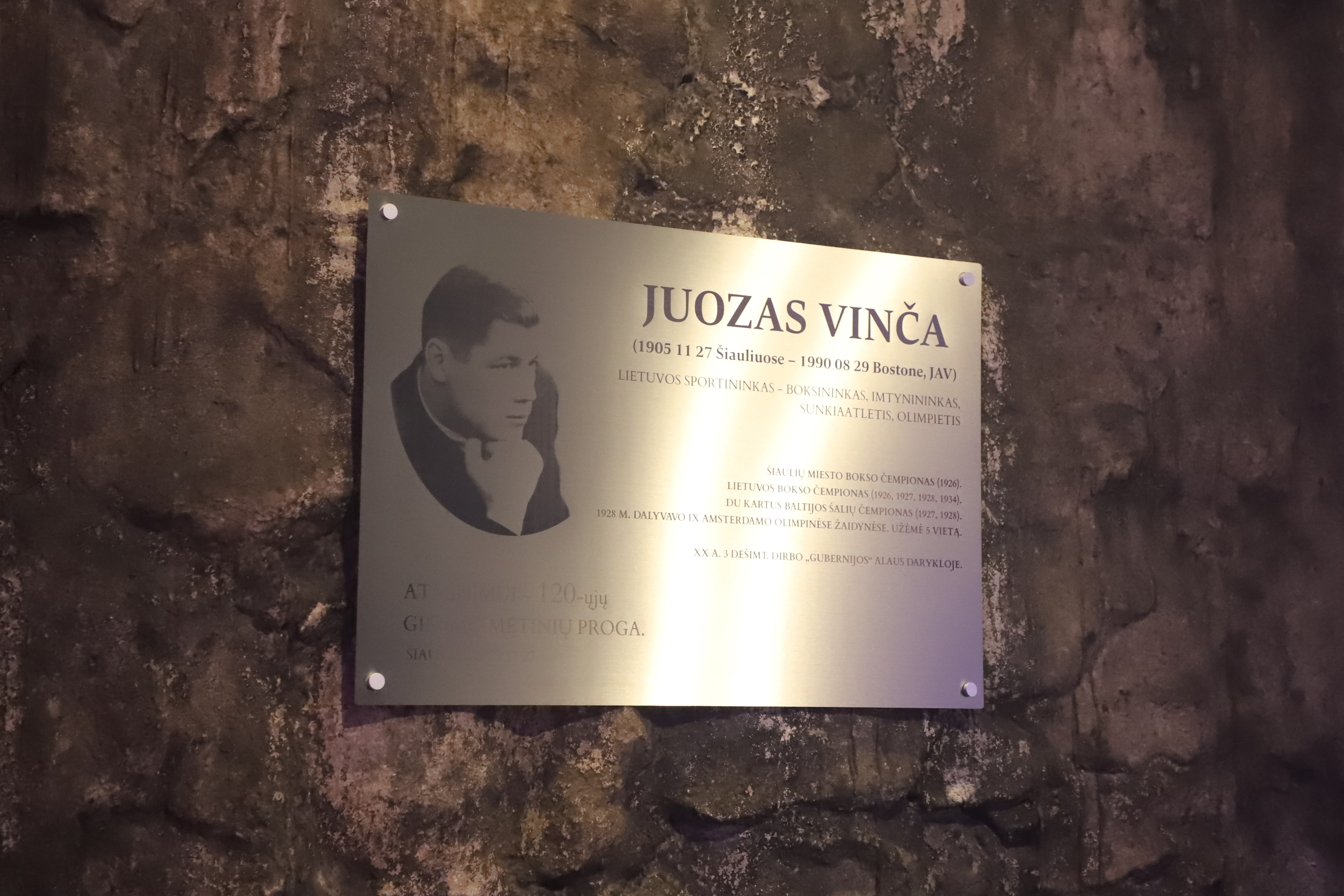 Šiauliuose pagerbtas bokso pradininkas Juozas Vinča – nuo Šiaulių iki Bostono