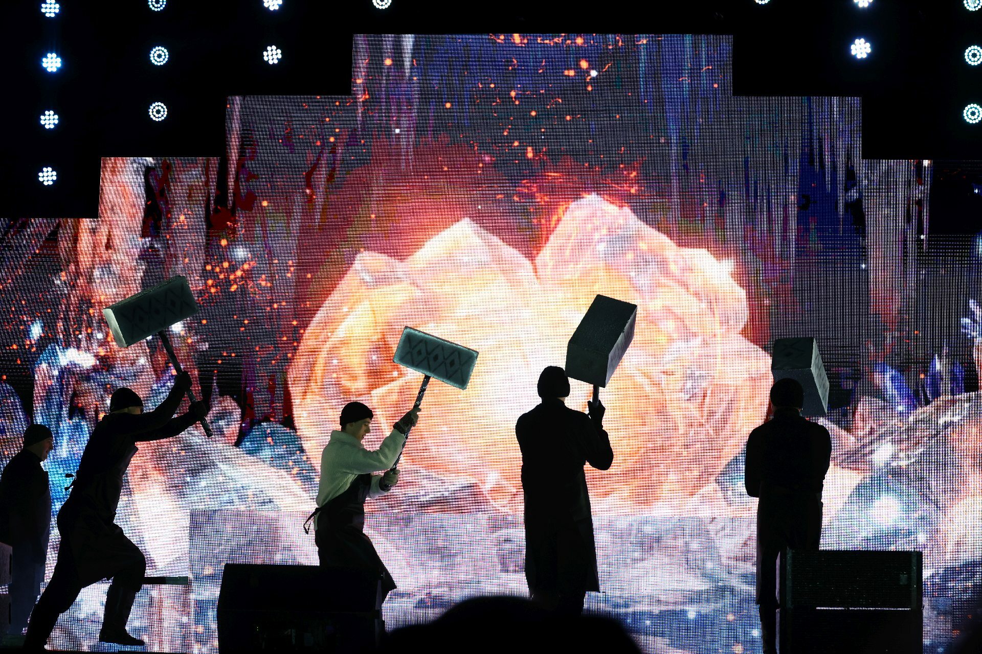 t2025-siauliu-eglute-06