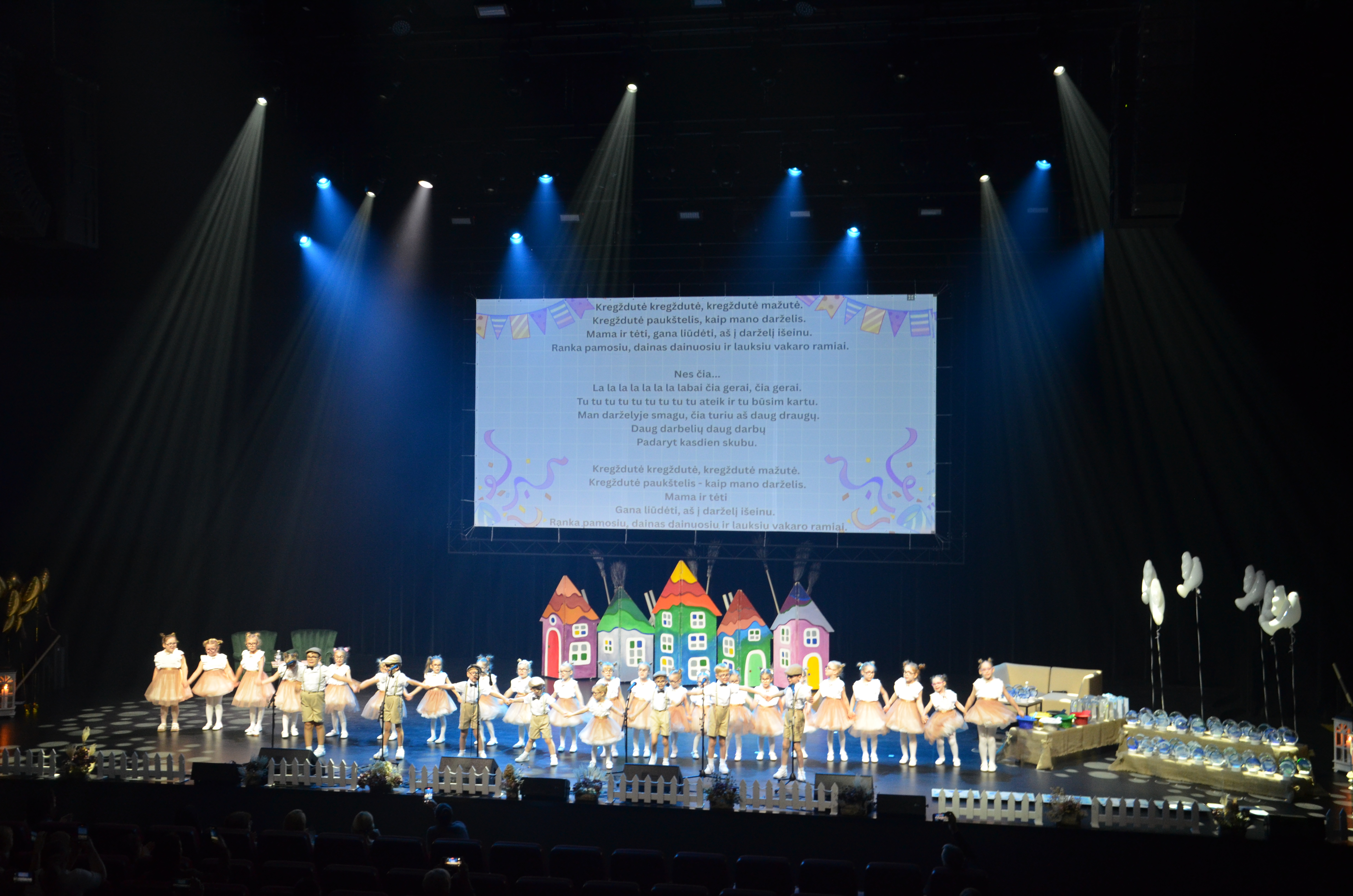 Šiaulių lopšelio-darželio „Kregždutė“ 60 metų...