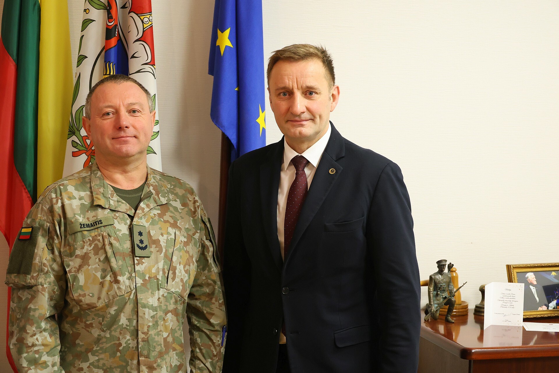 Meras susitiko su laikinuoju Aviacijos bazės vadu