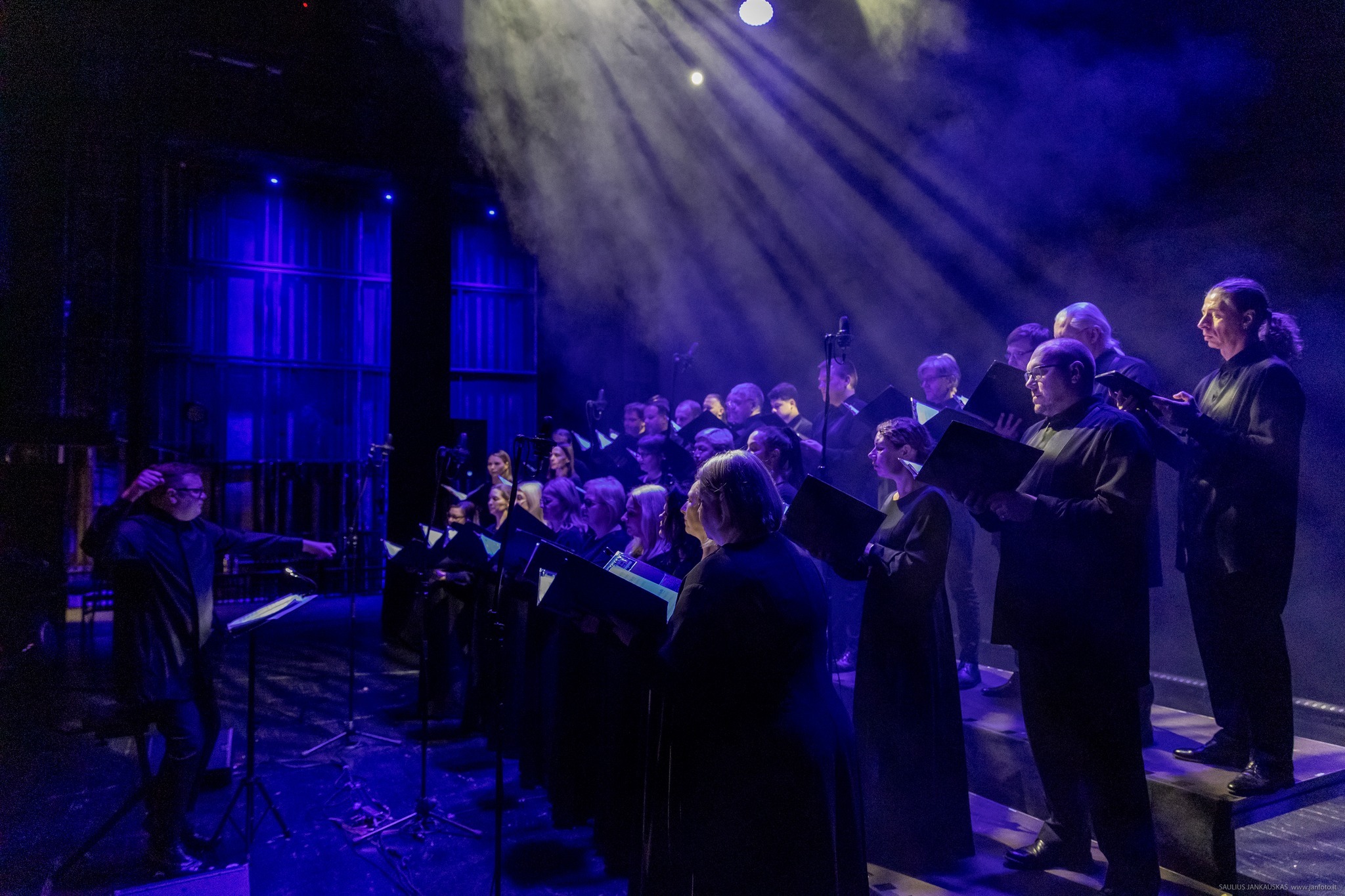 Laisvės švyturiai: atmintis, budrumas ir vienybė