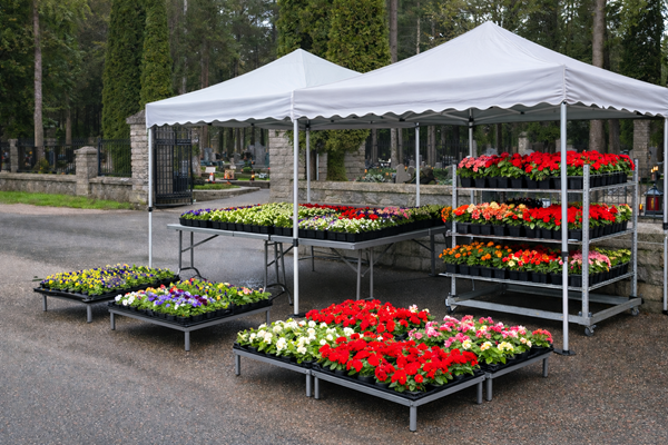 Dėl prekybos prie Ginkūnų civilinių kapinių...