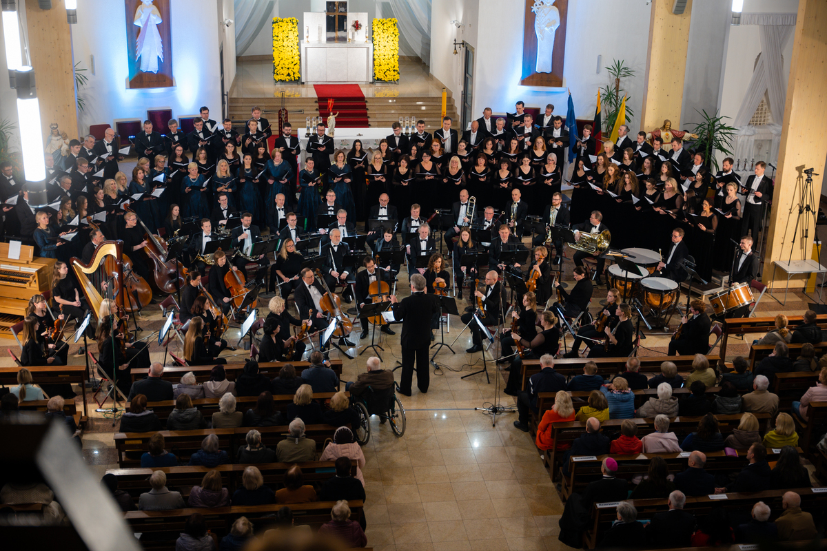 RESURREXIT XLIII festivalis – dvasinė kelionė...