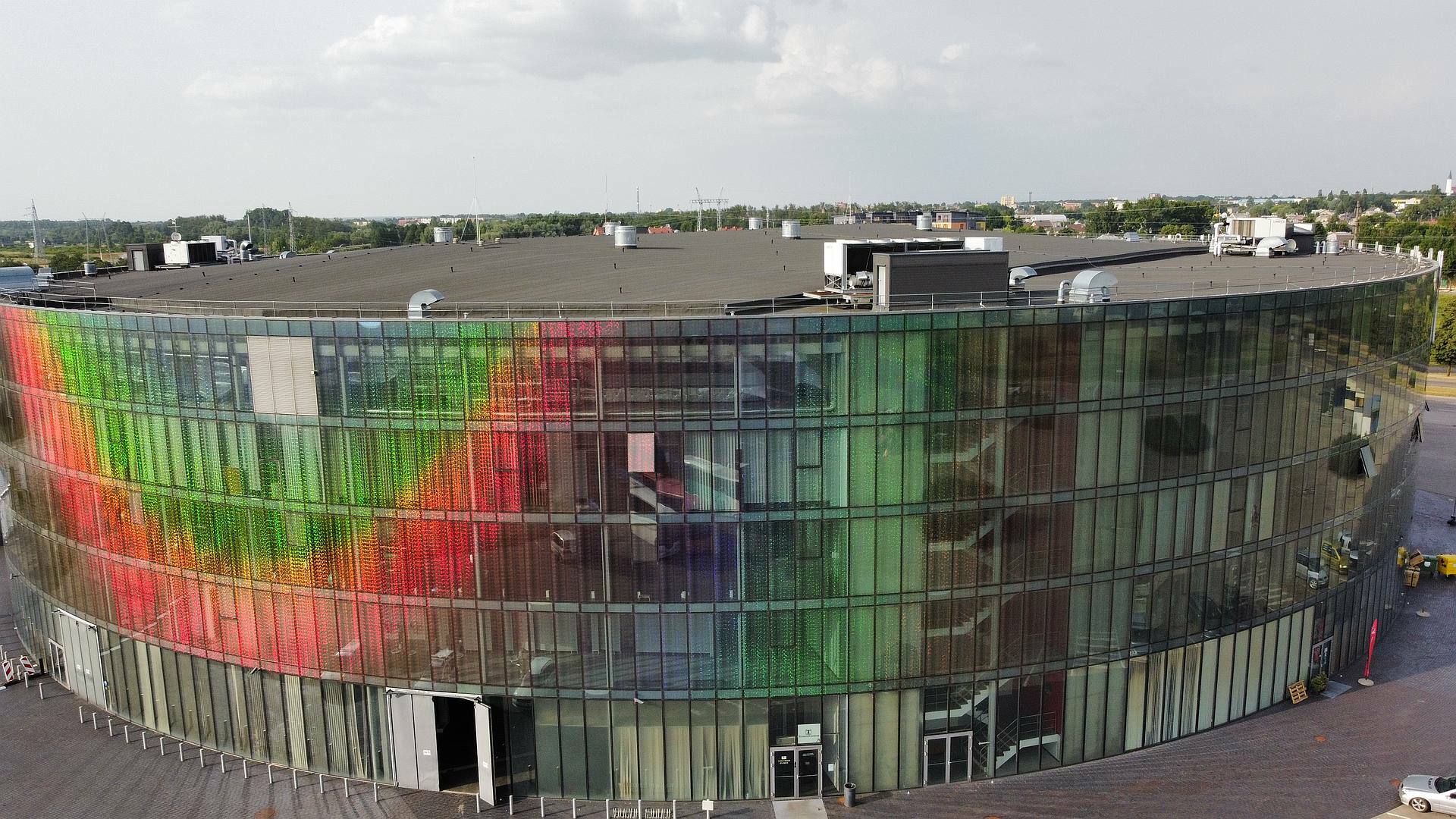 Šiaulių arena vis dar nesulaukia reikalingo...
