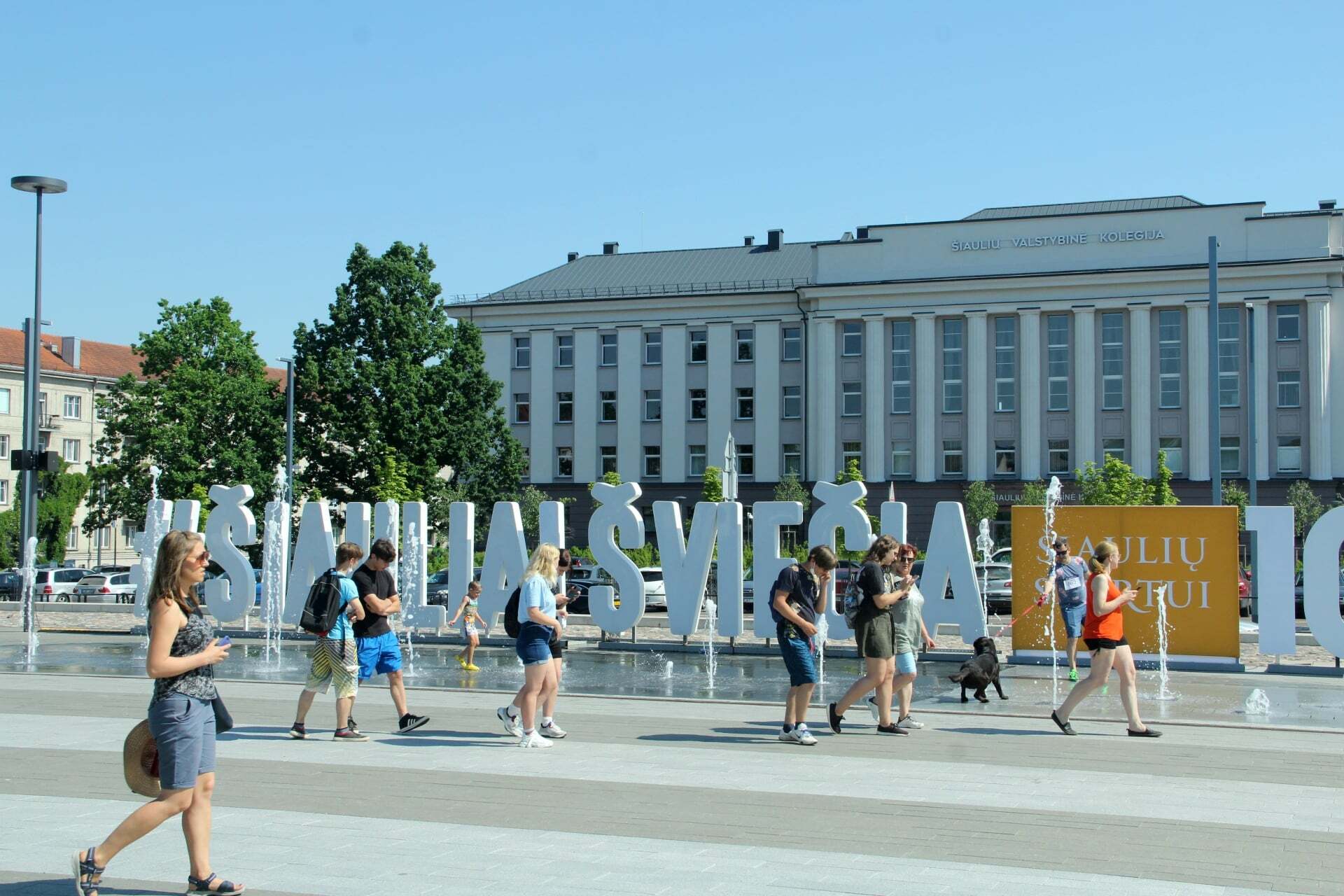 Vis daugiau lietuvių renkasi sugrįžti į Šiaulius