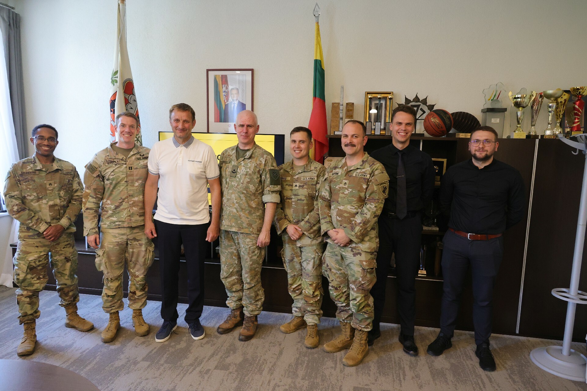 Šiaulių miesto savivaldybėje lankėsi JAV kariuomenės atstovai