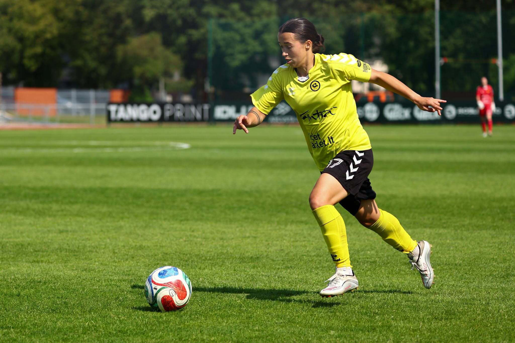 Futbolo savaitė Šiauliuose: moterų ir vyrų...