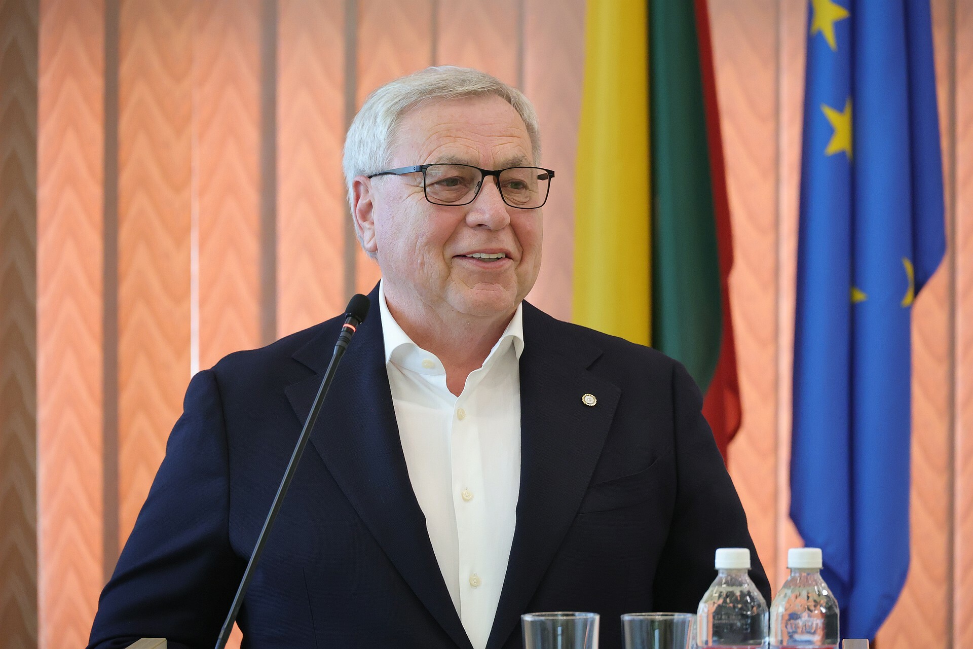 Šiaulių miesto savivaldybės taryba patvirtino...