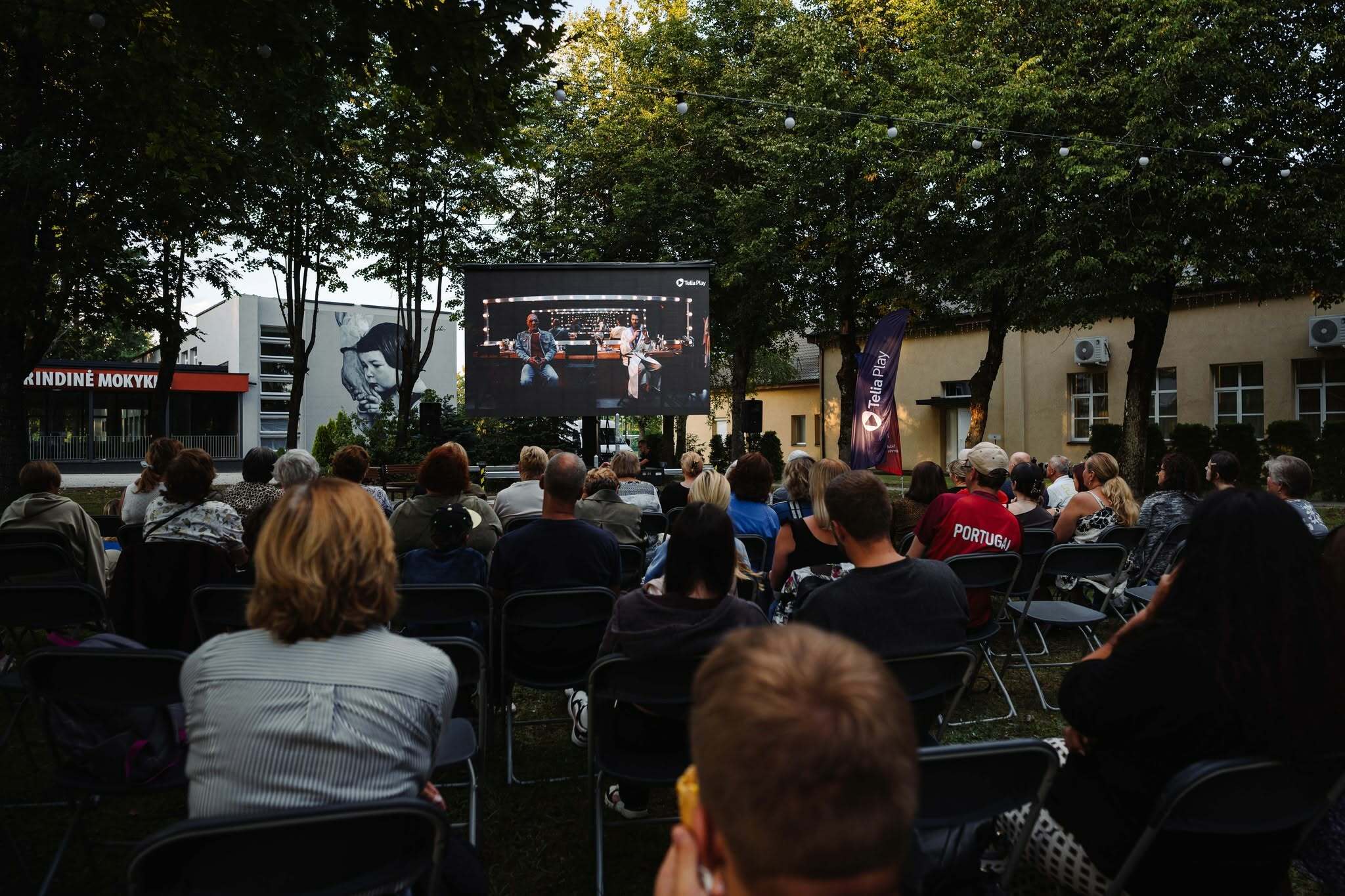„Sidabrinės gervės naktyse“ – filmas „Kinų...