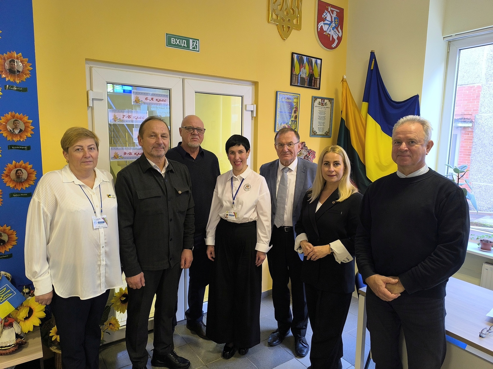 Tarptautinėje Ukrainos mokykloje aptartos vaikų neformaliojo ugdymo galimybės