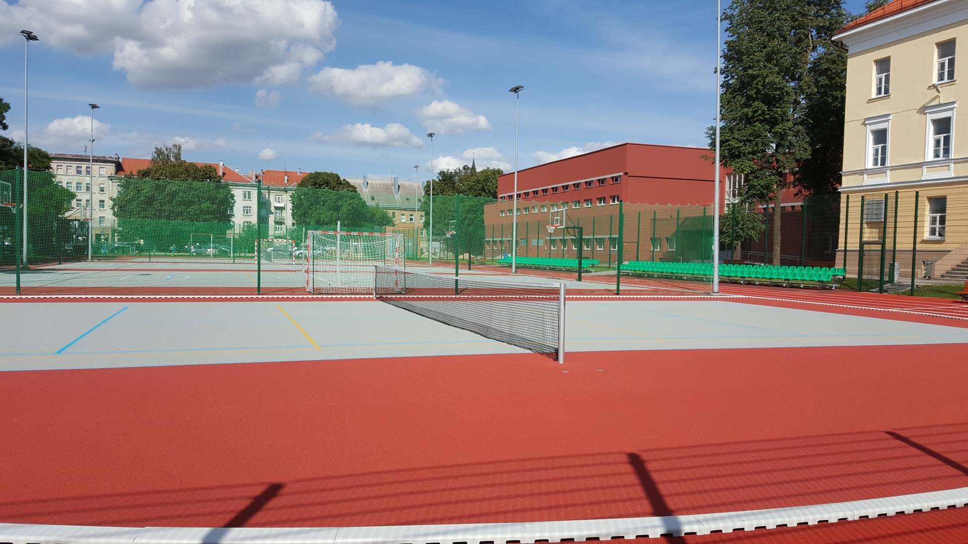 J. Janonio gimn. aikštynas