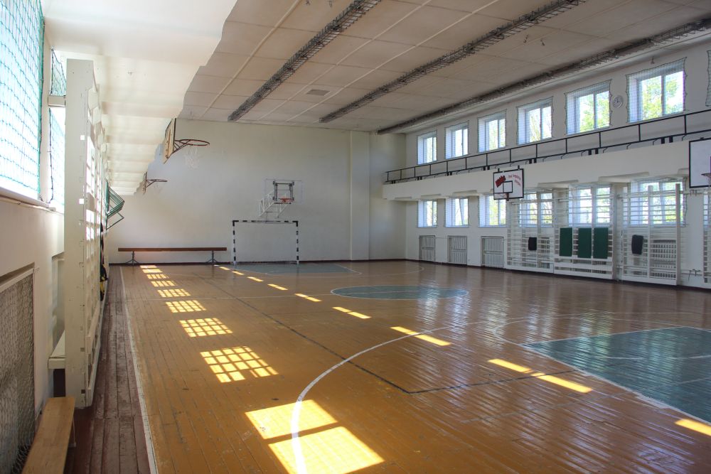 Ragainės progimnazijos sporto salė