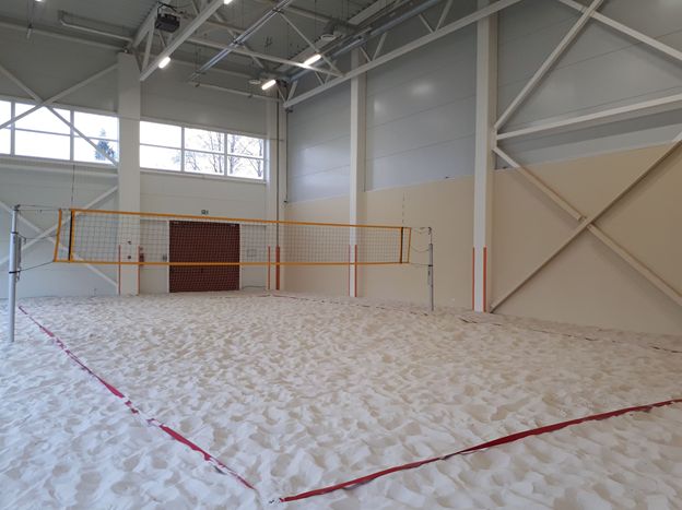 Закрытый зал для пляжного волейбола Шяуляйской спортивной гимназии